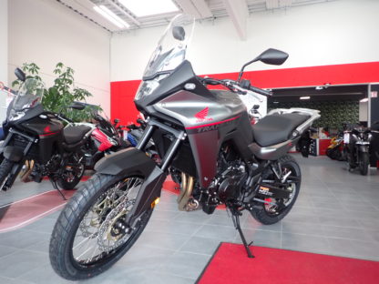 Honda Transalp 750 – Bild 2
