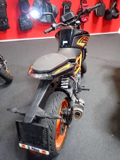 KTM Duke 125 – Bild 3