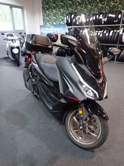 Honda Forza 125 Special Edition