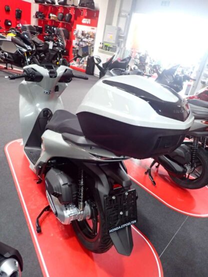 Honda SH125i – Bild 2