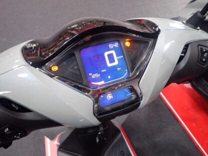 Honda SH125i – Bild 4
