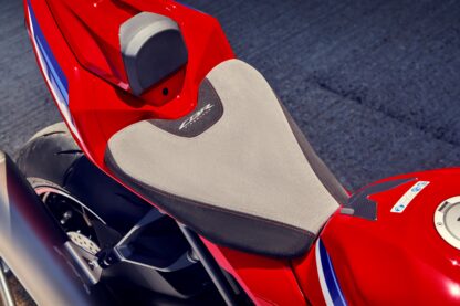 Alcantara Sitz CBR1000RR-R Fireblade ab BJ.20